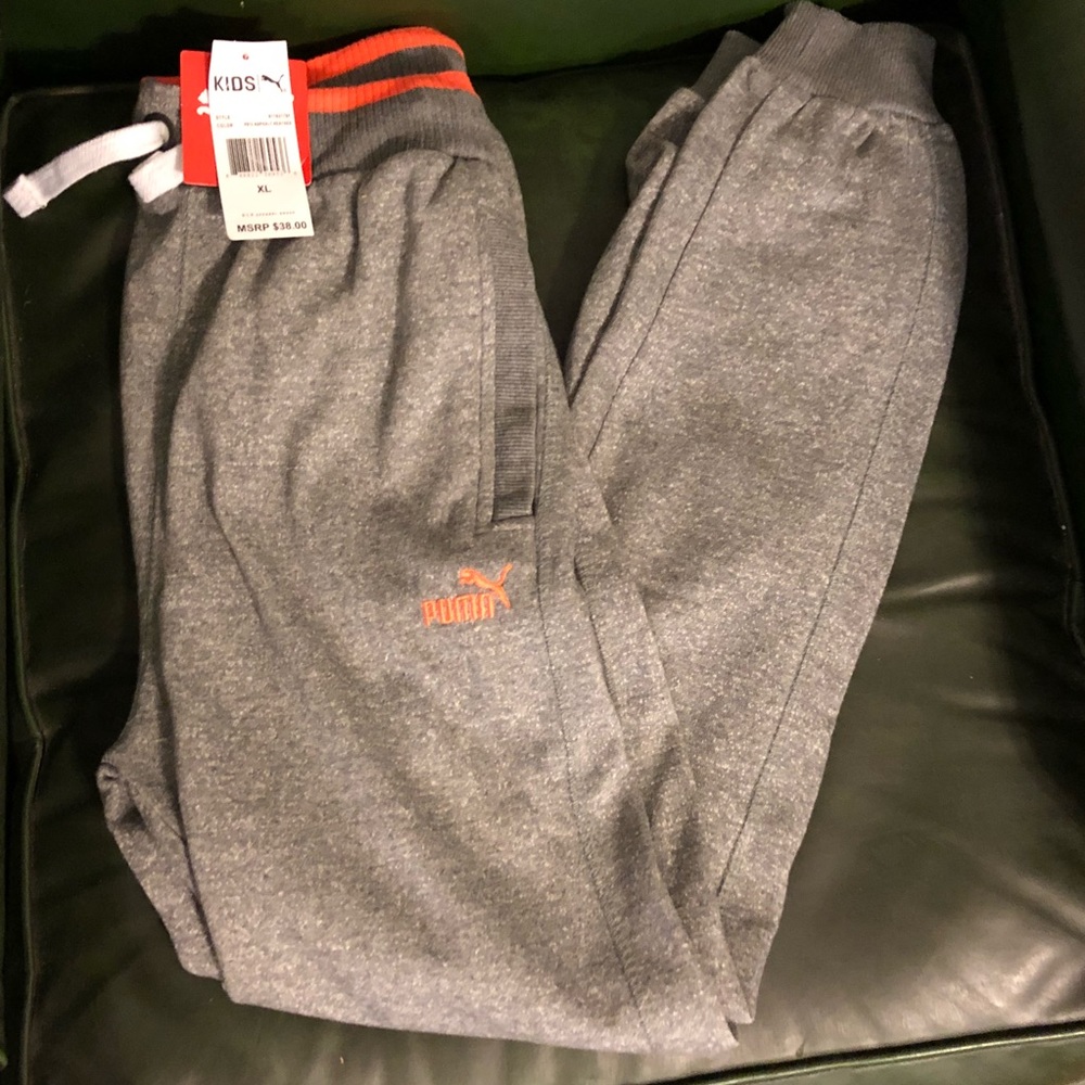 Boys Puma joggers, XL NWT